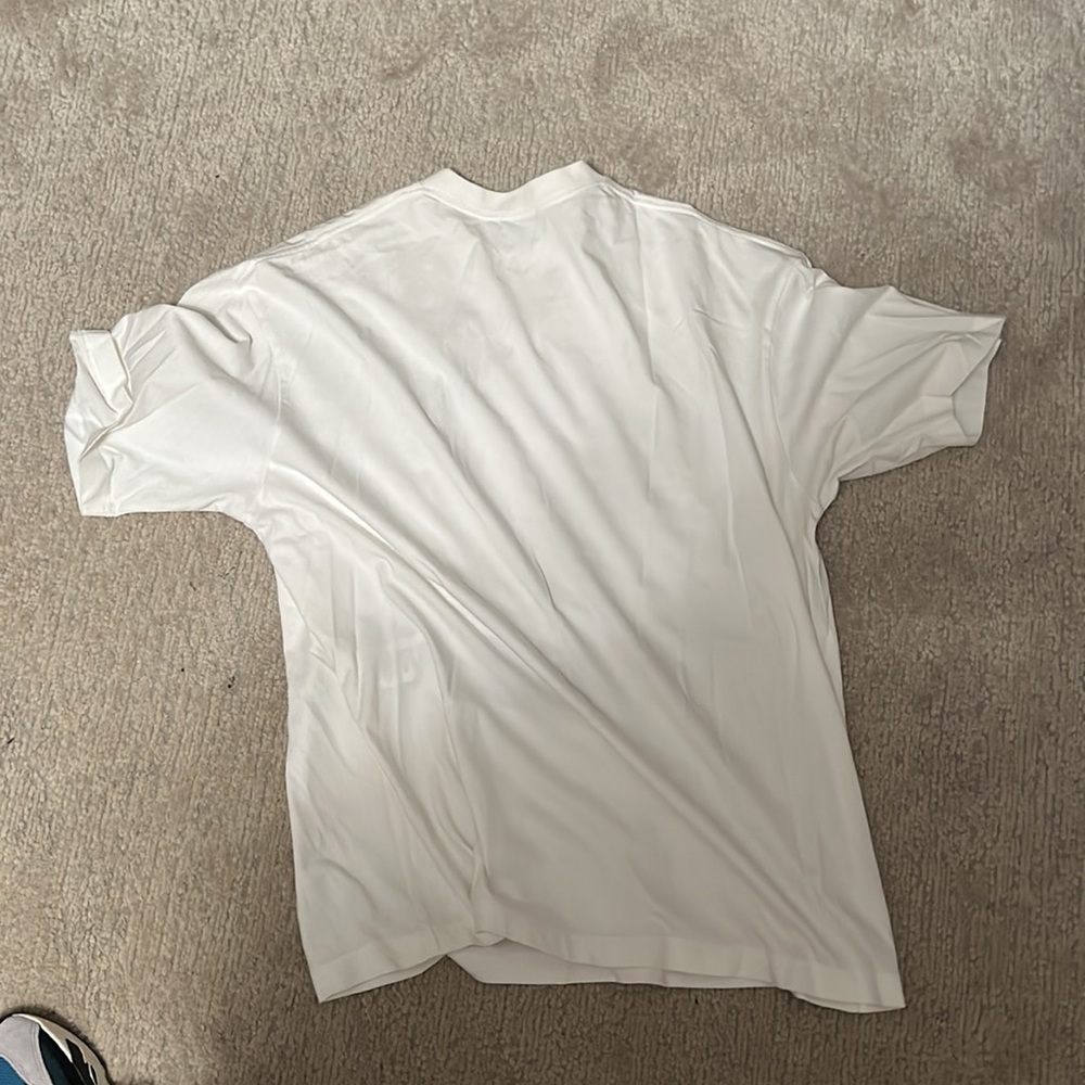 Oversized balenciaga Paris shirt size large. Too big - Picture 4 of 4